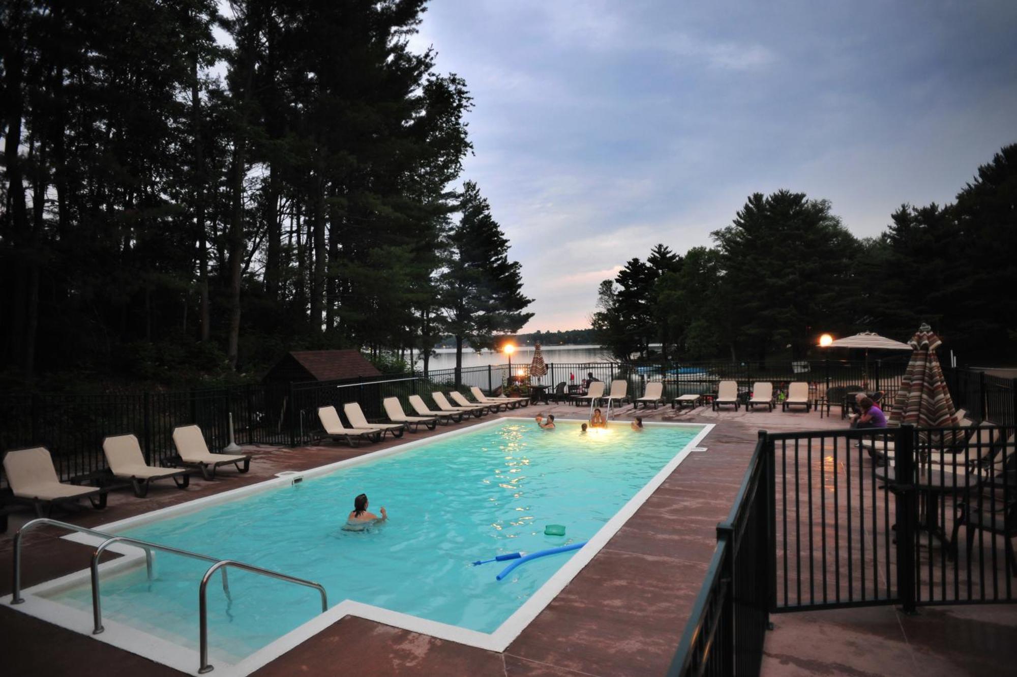 Bakers Sunset Bay Resort Lake Delton Eksteriør bilde